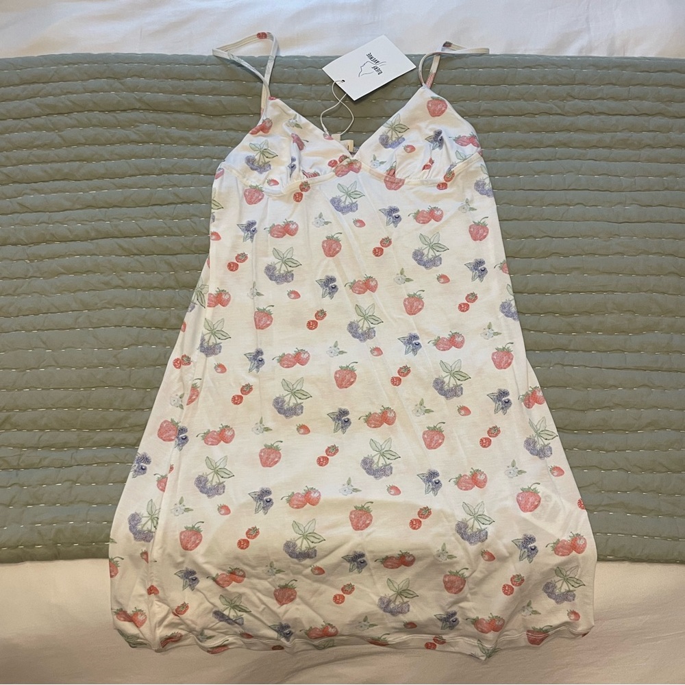 Djerf Avenue Summer Berries dress